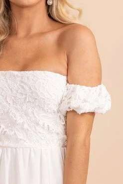 Wholesale Fashion Trends Love Day Off-Shoulder Maxi Dress 6 Wholesale Fashion Trends Love Day Off-Shoulder Maxi Dress -Bella Ella Sales 2 4dbcb598 a233 4774 a5ea fb919aebe4f5 5000x