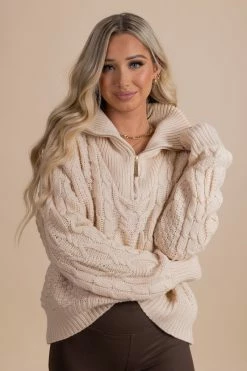 Sweaterland Warm Embrace Chunky Cable Knit Sweater - Off White