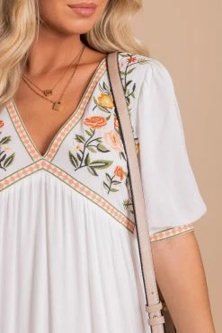 In Loom Fresh Flowers Maxi Dress -Bella Ella Sales 4 085edd94 2318 4b99 8aa3 246aa69a9812 5000x