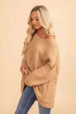 Wholesale Fashion Trends Getting Cozy Oversized Sweater -Bella Ella Sales 4 781b7ebe 5b02 42db 95ba 55779f90db96 5000x