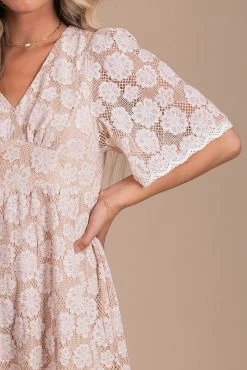 Listicle She's So Gorgeous Midi Dress -Bella Ella Sales BELLAELLA 5.13.21 1524 5000x