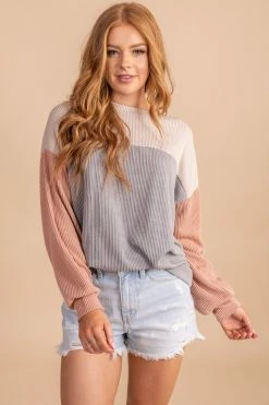 Tres Bien Casual Saturday Ribbed Color Block Top 16 Tres Bien Casual Saturday Ribbed Color Block Top -Bella Ella Sales CasualSaturdayRibbedColorBlockTopfront2 5000x