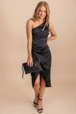 Do + Be Dare To Love Me One Shoulder Midi Dress -Bella Ella Sales DaretoLoveMeOneShoulderMidiDressFront 5000x