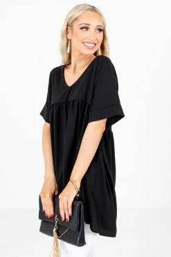 Bella Ella Sales -Bella Ella Sales EasilyAdoredBlackBlouseSide 5000x