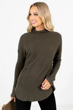 Bella Ella Boutique Just My Type Dark Olive Sweater 14 Bella Ella Boutique Just My Type Dark Olive Sweater -Bella Ella Sales Just My Type Olive Sweater Front 5000x