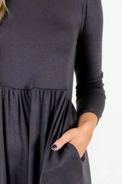 Bella Ella Boutique Matters Of The Heart Gray Midi Dress -Bella Ella Sales Matters of the Heart Gray Dress Detail 5000x