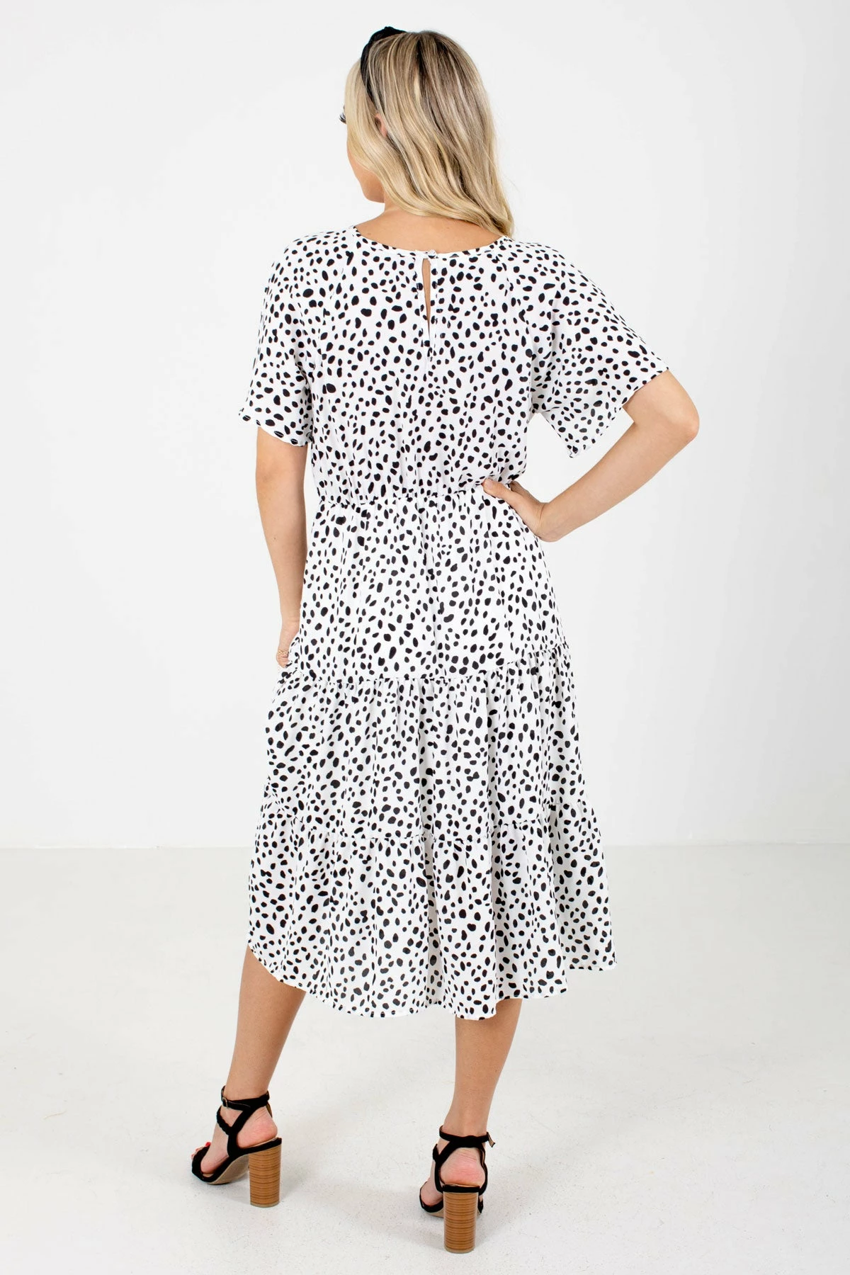 Reborn J On The Spot White Patterned Midi Dress 2 Reborn J On The Spot White Patterned Midi Dress - Image 2