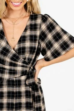 Bella Ella Boutique Perfect Timing Black Plaid Jumpsuit -Bella Ella Sales Perfect Timing Black Jumpsuits Detail 5000x