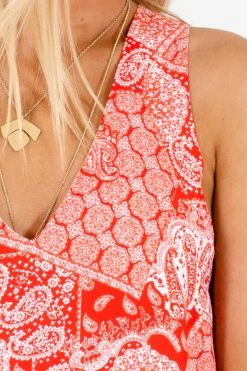 Bella Ella Boutique Positive Vibes Red Paisley Tank -Bella Ella Sales Positive Vibes Red Paisley Tank Detail 5000x