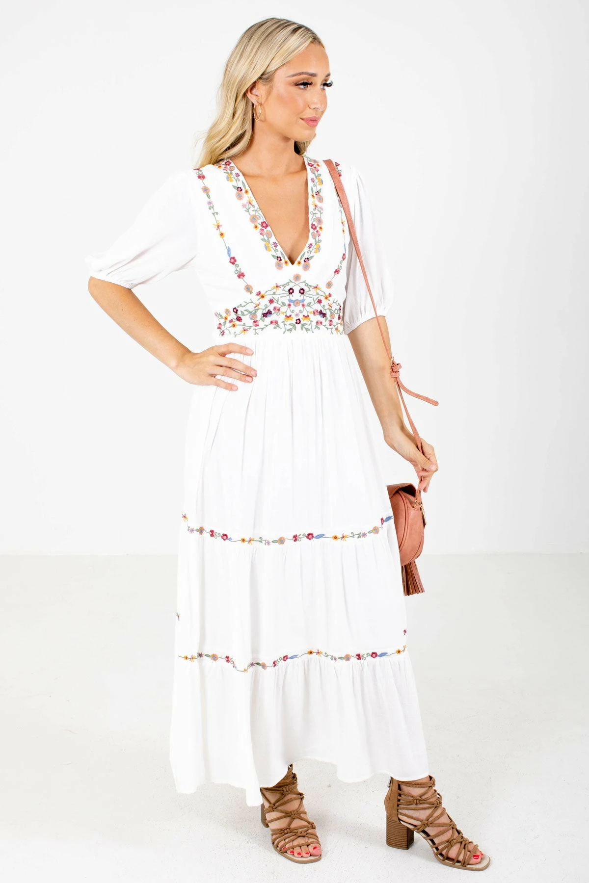 In Loom Queen Of Summer White Maxi Dress 4 In Loom Queen Of Summer White Maxi Dress - Image 4