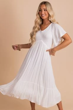 In Loom Touring Rome Midi Dress -Bella Ella Sales TouringRome Smocked Maxi Dress White 5000x