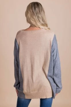 Jodifl Fall Breeze Color Block Sweater - Gray -Bella Ella Sales back 1e172983 7814 435b aa1c acc19099c3ad 5000x