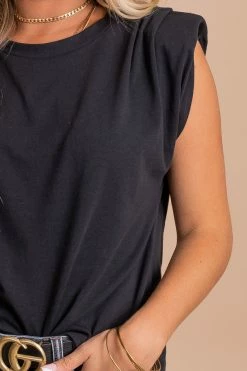 IRIS Fresh Take Boxy Tee -Bella Ella Sales black detail 8d65a067 efe4 4944 b6e7 4d6d458eda0b 5000x