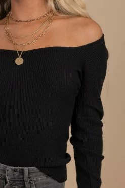 Eesome Confidently Lost Long Sleeve Top -Bella Ella Sales black detail a95e0140 b778 44c1 893f adee51187fd2 5000x