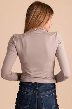 Zenana Clear Skies Turtleneck Top 49 Zenana Clear Skies Turtleneck Top -Bella Ella Sales brown back 4ceee0b2 e8d6 462f bb82 1c6b2fac8bae 5000x
