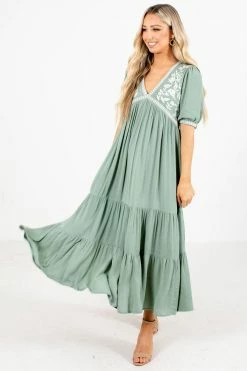 In Loom Fresh Flowers Maxi Dress -Bella Ella Sales fresh flowers front 2 80f48dc2 db71 4602 9db9 8a410d283794 5000x