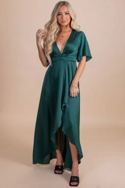 Dress Day Look For Stars V-Neck Maxi Dress