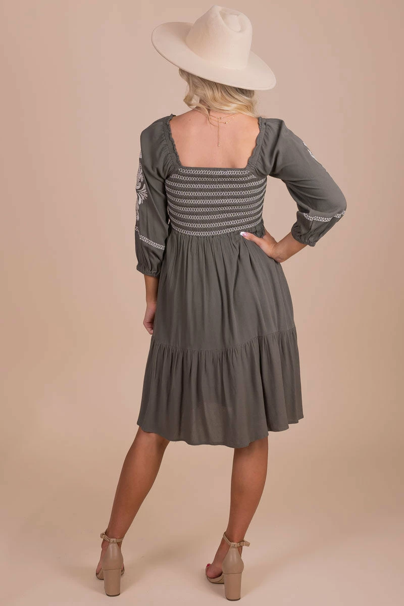 In Loom Take A Chance On Me Embroidered Midi Dress 4 In Loom Take A Chance On Me Embroidered Midi Dress - Image 4