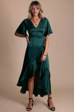 Dress Day Stop And Stare Shimmery Maxi Dress -Bella Ella Sales green front 08bae539 522b 4068 8983 9b04706bfebd 5000x