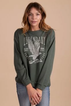 Tres Bien Legendary Pullover Sweater 16 Tres Bien Legendary Pullover Sweater -Bella Ella Sales green main d9dad420 6947 4265 9e27 b7a4e8f4bce7 5000x
