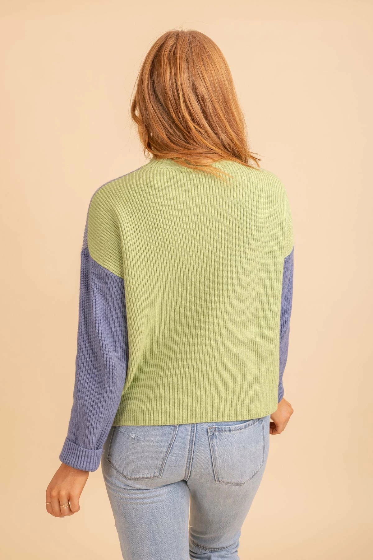 Wholesale Fashion Trends Painted Canvas Color Block Turtleneck Sweater 2 Wholesale Fashion Trends Painted Canvas Color Block Turtleneck Sweater - Image 2