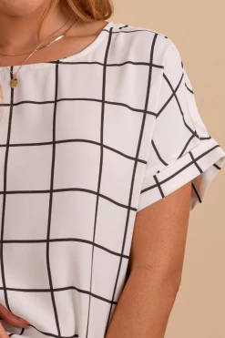 Zenana Refreshing Confidence Patterned Blouse -Bella Ella Sales refreshingconfidencepatternedblouse RESHOOT Whitedetail 5000x