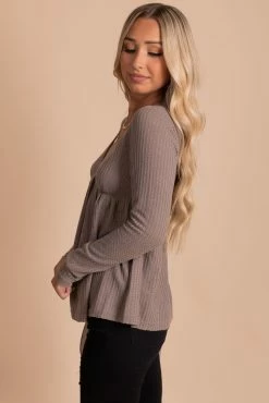 In Loom Here With You Long Sleeve Waffle Top -Bella Ella Sales side 3fff27c7 0081 4738 a1d4 e8f5c654e0ec 5000x