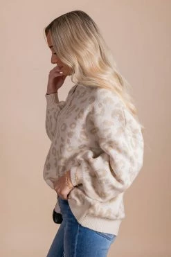 HYFVE Wild And Free Animal Print Sweater -Bella Ella Sales side 76a61c85 1645 47bf 8bc8 458ff3ef6b7f 5000x