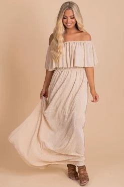 See & Be Seen Slow Dancing Ribbed Off Shoulder Maxi Dress 21 See & Be Seen Slow Dancing Ribbed Off Shoulder Maxi Dress -Bella Ella Sales slow dancing light pink front 5000x