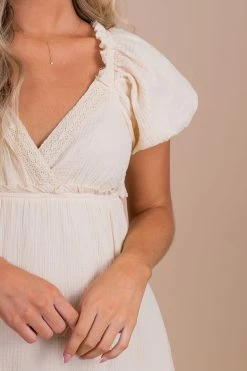 Listicle See You Soon Puff Sleeve Maxi Dress -Bella Ella Sales white detail 7d6b3852 1806 4b3a b950 32e3609ba62f 5000x