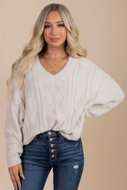 Love Tree / Style Melody Warm By The Fire Knit Sweater -Bella Ella Sales white main f8749f6d 1d56 4189 9929 459ae1fcffd1 5000x
